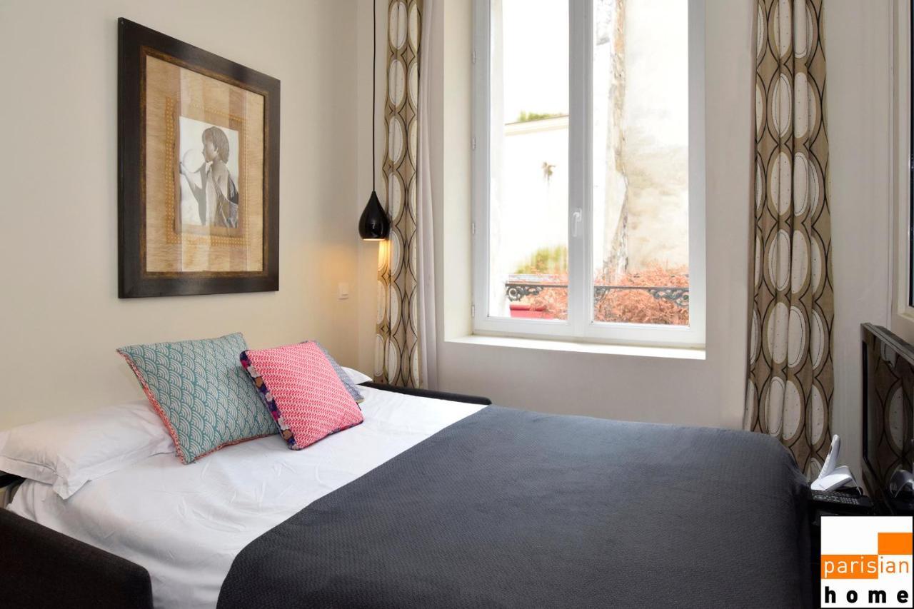 102201 - A Charming Setting For 4 People In Montorgueil Appartement *